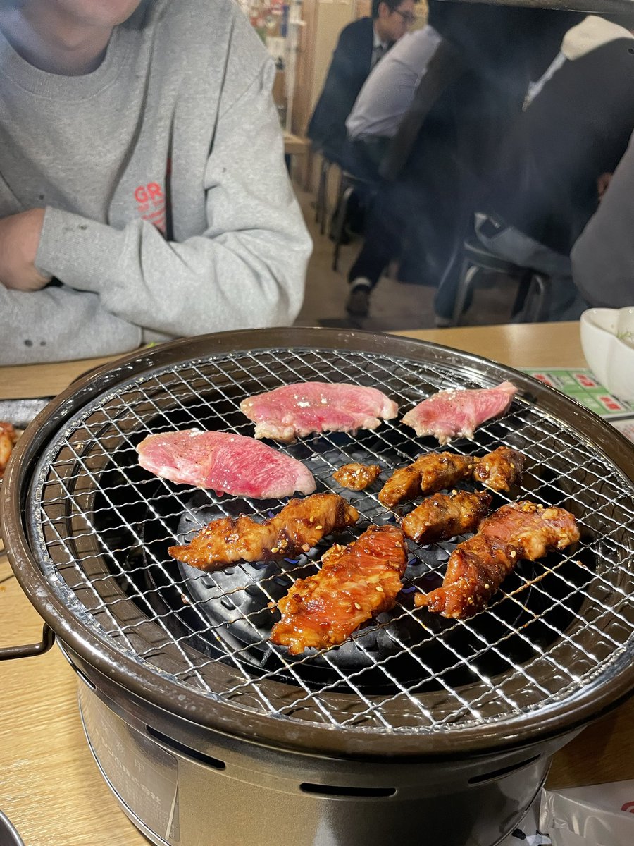 Raysol_e's tweet photo. けむすけやばいわ
美味いし一瞬で酔っ払ったわ https://t.co/riSGG0cmVw