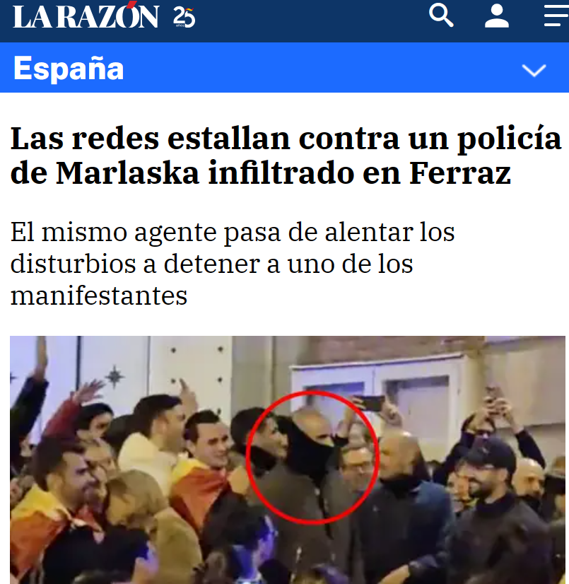 CCivicaCatalana's tweet photo. Policías al servicio del régimen sanchista mezclados con los manifestantes pacíficos, alientan los disturbios en Ferraz que salen en las televisiones.

Todo en orden en Venezuela. https://t.co/epJ6YBiNku