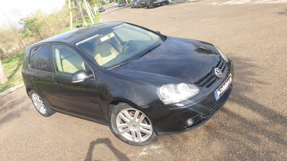 ToRoCars.es tweet media