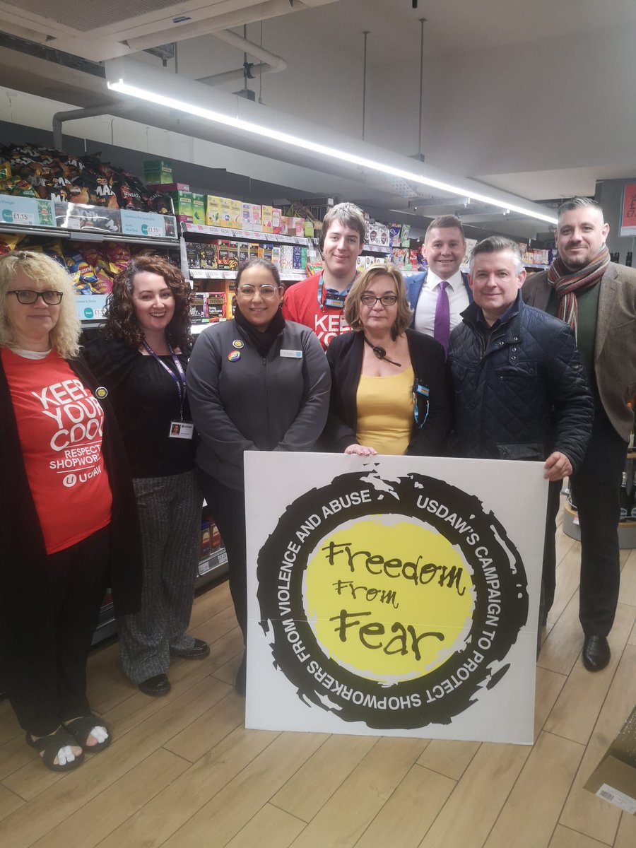 No one deserved intimidation and abuse just for doing their jobs.

Today I met with @UsdawUnion and shop workers at the Co Op on London Road to back their #freedomfromfear campaign supporting shop workers & pledge to do more to support their safety in the workplace. 
 #Respect23