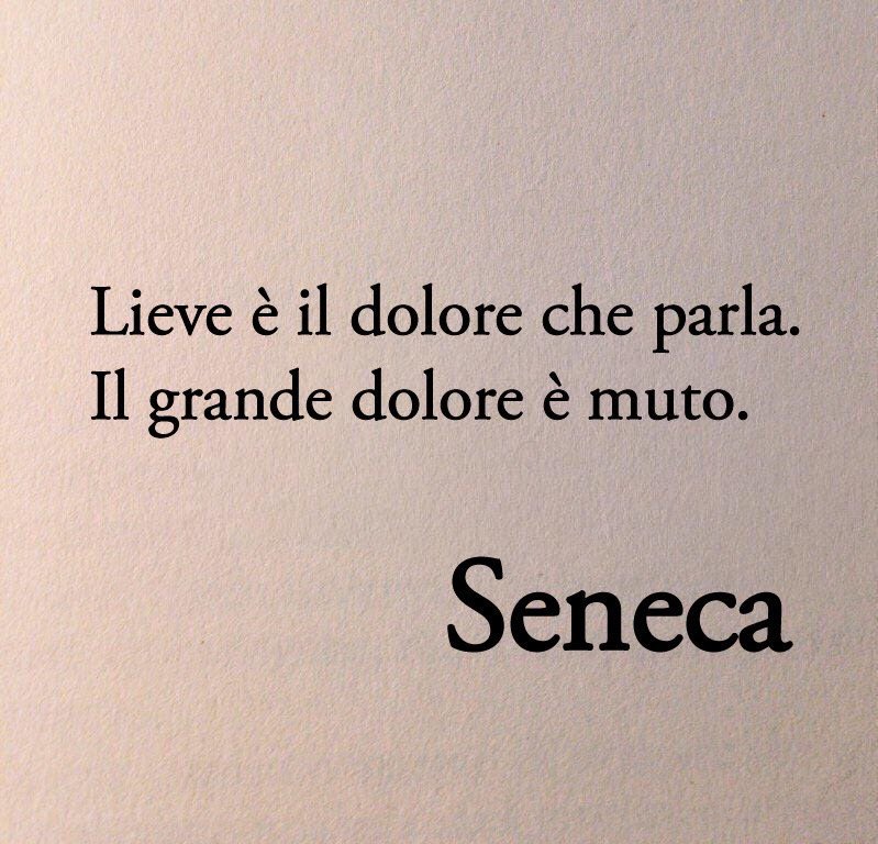 Dare voce al dolore in sette citazioni 1. Le cose sono come sono. Soffriamo perché le avevamo immaginate diversamente. Alejandro Jodorowsky 2. Non c’è presa di consapevolezza senza dolore. Le persone sono in grado di fare qualsiasi cosa, per quanto assurda, pur di evitare di