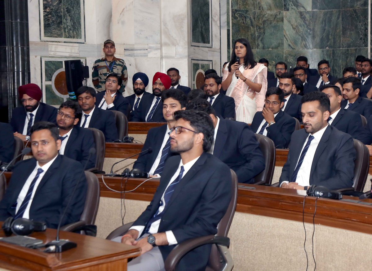 Defence Secretary Shri <a href="/giridhararamane/">giridhar</a>  today interacted with officials of Indian Ordinance Factory Service #IOFS in New Delhi. 
<a href="/rajnathsingh/">Rajnath Singh</a> 
<a href="/adgpi/">ADG PI - INDIAN ARMY</a> 
<a href="/PIB_India/">PIB India</a> 
<a href="/dgof_board/">DGOF & Chairman, Ordnance Factory Board</a>