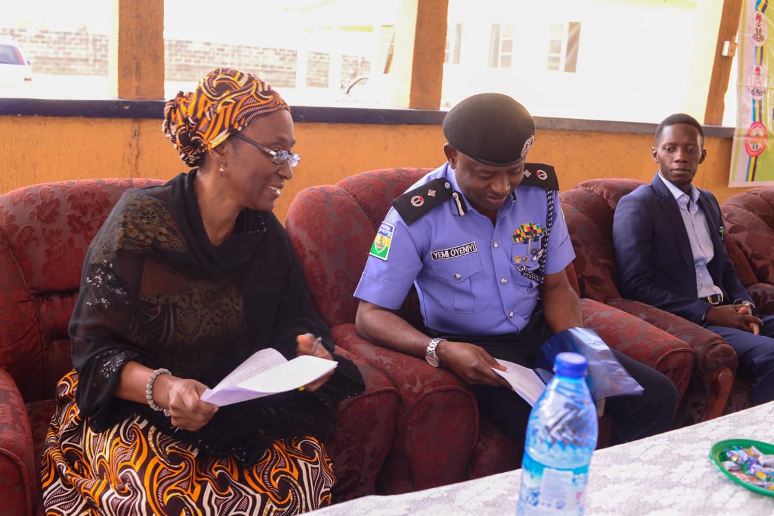 fidvaoffice's tweet photo. "Moral and ethical standard in the conduct of Nigeria Police Force in respect of human rights is a choice the officers themselves have to make."

The Nigerian Police is changing, I can tell. Through series of engagement with the institution over the last Two years, https://t.co/SpistnZMtO