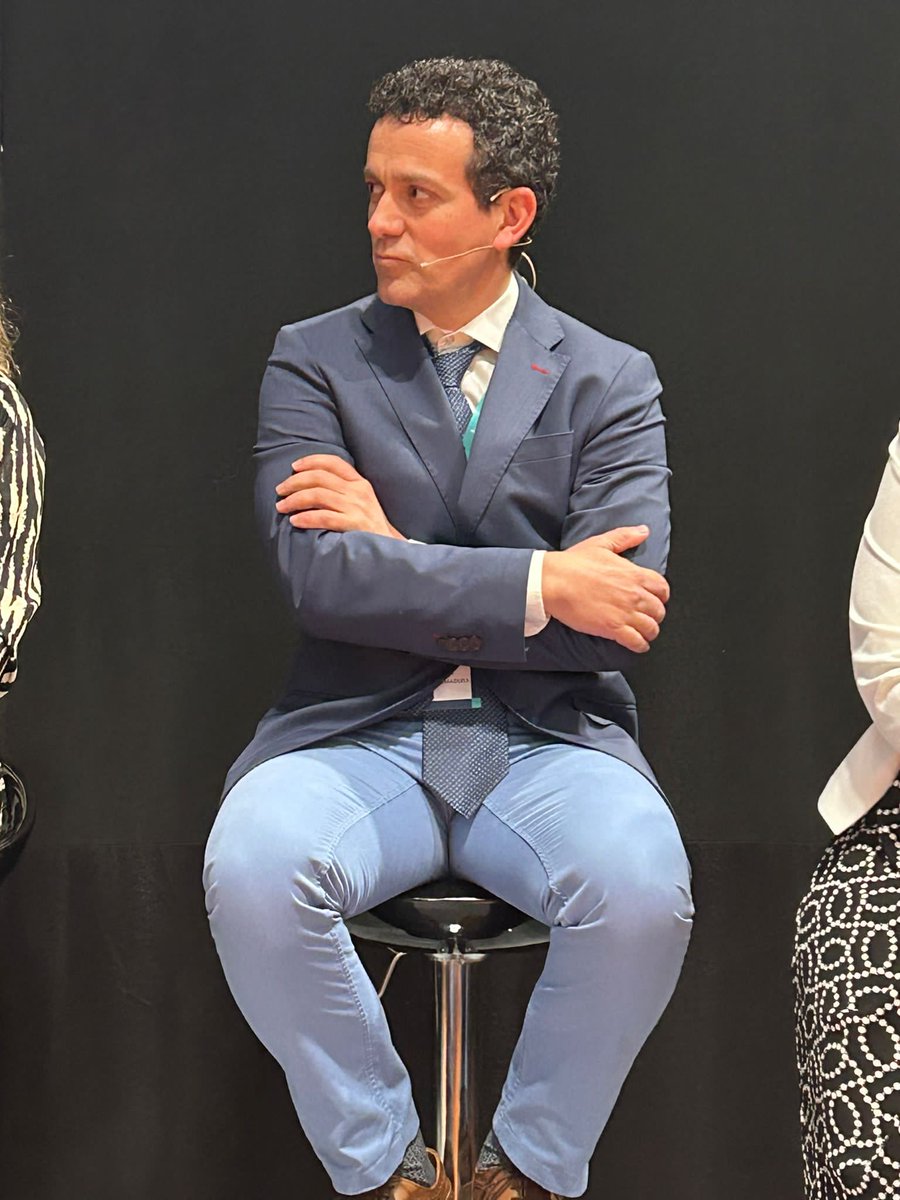 ✨Gracias a Inetum por la increíble oportunidad de sumergirnos en el fascinante mundo de la IA y Big Data aplicados a la educación en la mesa redonda del SIMO Education.

➡️Una experiencia única para explorar el futuro educativo.

#SIMOEducation #IA #BigData  #MetrikaMedia