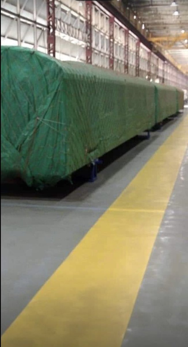 bengalwithrohit's tweet photo. Metro Train Sets Ready for Dispatch to Bengalurur From Titagarh Rail Systems Uttarpara Plant. These are the Metro Trains for Namma Metro of Karnataka. @titagarhgroup #metromanufacturing #westbengal #heavyindustry https://t.co/dVfkHqdPFN