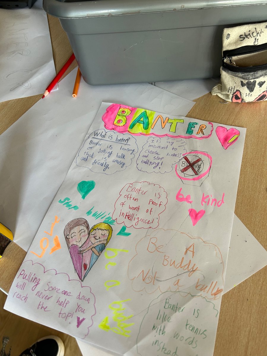 Dosbarth Gwenyn tweet media