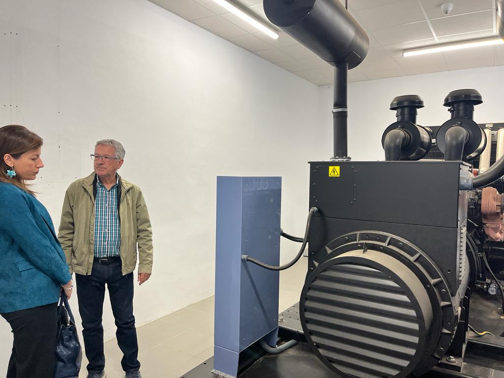 MOGuerreroPerez's tweet image. 📍He visitado el centro de #Supercomputación y #Bioinnovación. Se encarga de dar soporte e importantes recursos científicos a los #investigadores. ¡Necesitan más personal!

Es impresionante la gran labor que realizan con los pocos medios que tienen