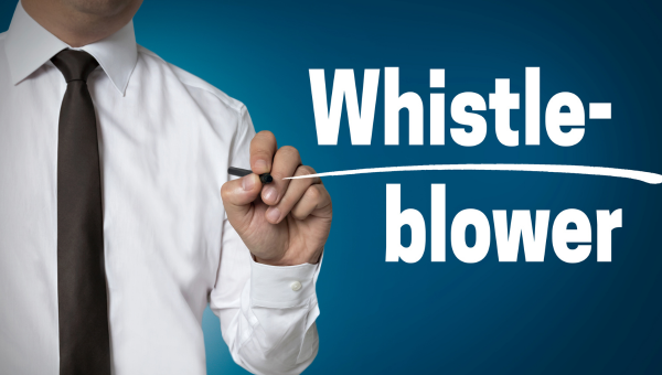 Infogestsrl's tweet photo. 📢 GESTIRE IL WHISTLEBLOWING: OBBLIGO PER LE AZIENDE DAL 17 DICEMBRE 2023, LO SAPEVI?
 
scopri di più sul nostro sito: https://t.co/9FCxla0ftx https://t.co/JuN0DPecG3