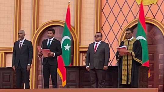 Eric Walsh 🇨🇦 (@ambericwalsh) on Twitter photo Congratulations to Maldives’ newly-inaugurated President <a href="/MMuizzu/">Dr Mohamed Muizzu</a> and VP <a href="/HucenSembe/">Hussain Mohamed Latheef</a>. Our best wishes for success in your administration.
Félicitations au Président des Maldives <a href="/MMuizzu/">Dr Mohamed Muizzu</a> et au VP <a href="/HucenSembe/">Hussain Mohamed Latheef</a> à leur investiture. On vous souhaite plein succès dans votre mandat. Congratulations to Maldives’ newly-inaugurated President <a href="/MMuizzu/">Dr Mohamed Muizzu</a> and VP <a href="/HucenSembe/">Hussain Mohamed Latheef</a>. Our best wishes for success in your administration.
Félicitations au Président des Maldives <a href="/MMuizzu/">Dr Mohamed Muizzu</a> et au VP <a href="/HucenSembe/">Hussain Mohamed Latheef</a> à leur investiture. On vous souhaite plein succès dans votre mandat.