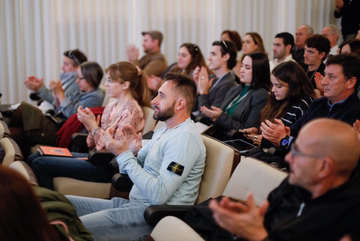 Fundación COAR tweet media