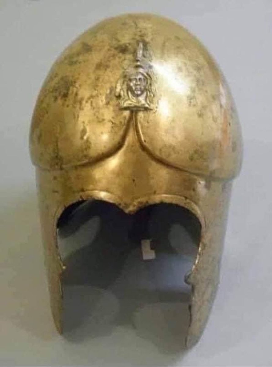 DoggingLong's tweet image. Today is a very important day in our Calendar, today we vote for our 'Dogger of the Year' the winner gets to wear this ceremonial helmet at all official functions. Good luck to all our nominees🤞