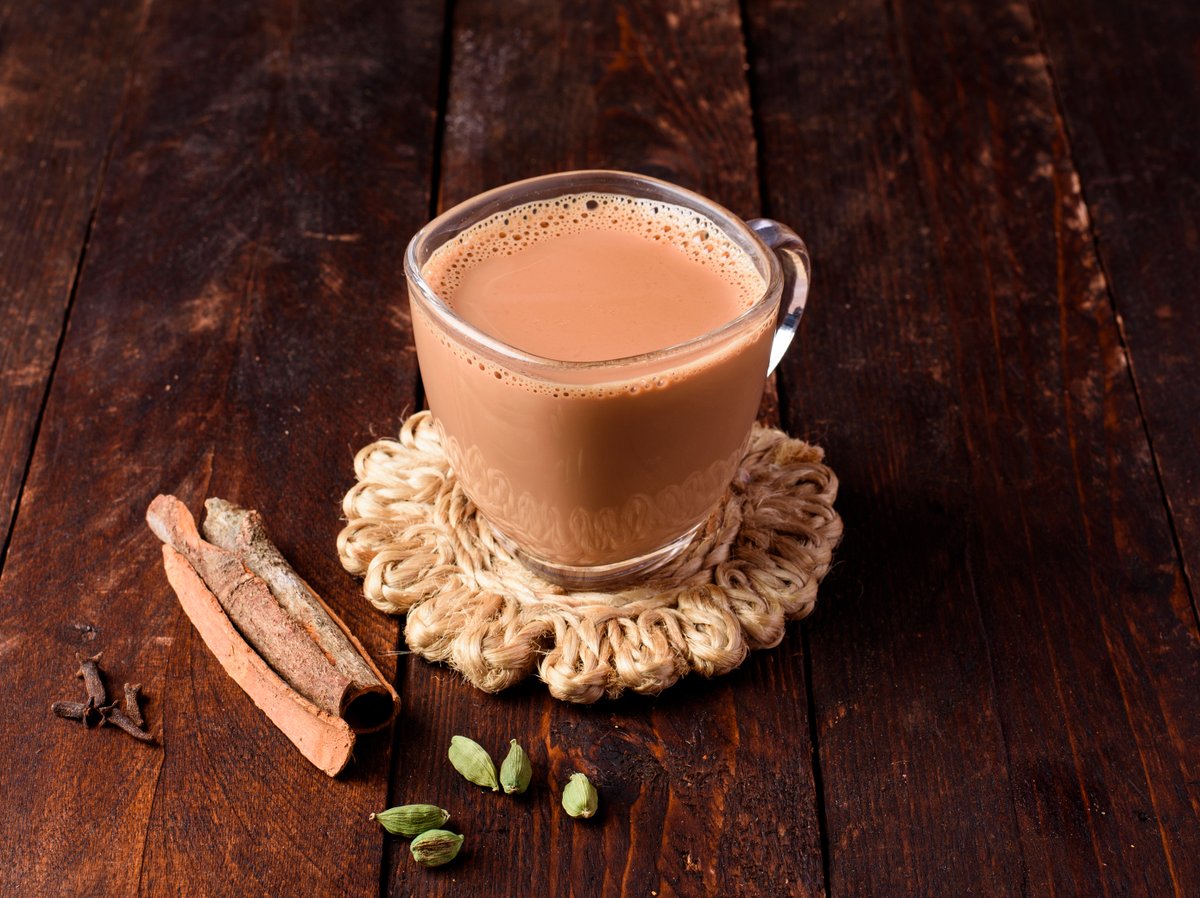 'Savor the warmth of our Cinnamon Tea at Chai Fast India! 🍵✨ A perfect blend of chai spices and comforting cinnamon. Ideal for cozy moments. #chaifastindia #cinnamontea #teatimebliss #sipandrelax'
