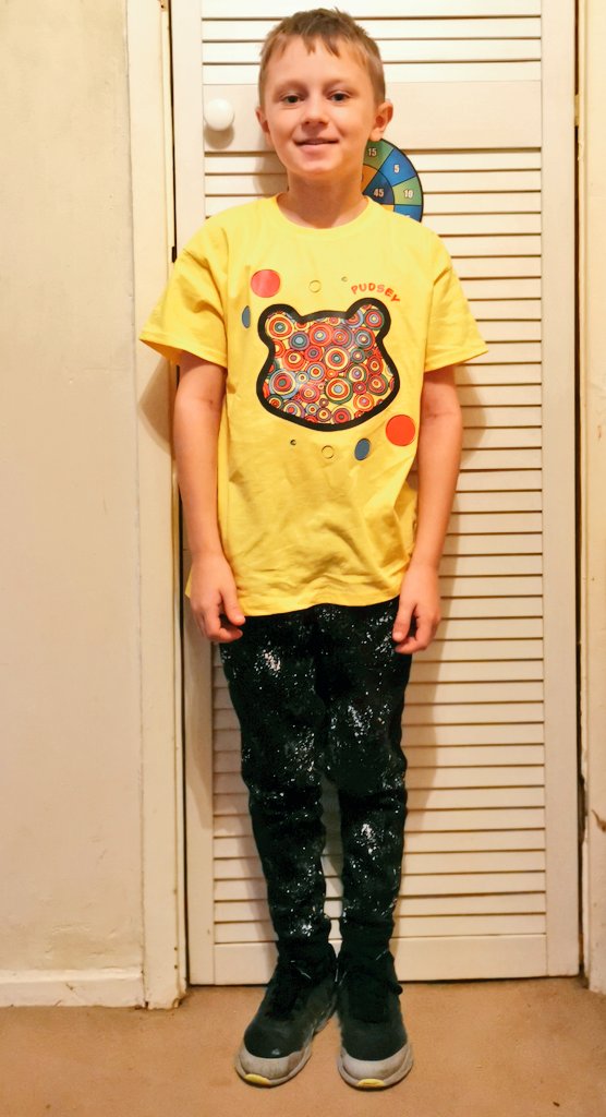 doaksat's tweet photo. Wear something spotty for @BBCCiN at @Tynyrheol.. Plus it's Friday which is Forest school day(his favourite day) 🙌😊 https://t.co/CWP5WQJ10k