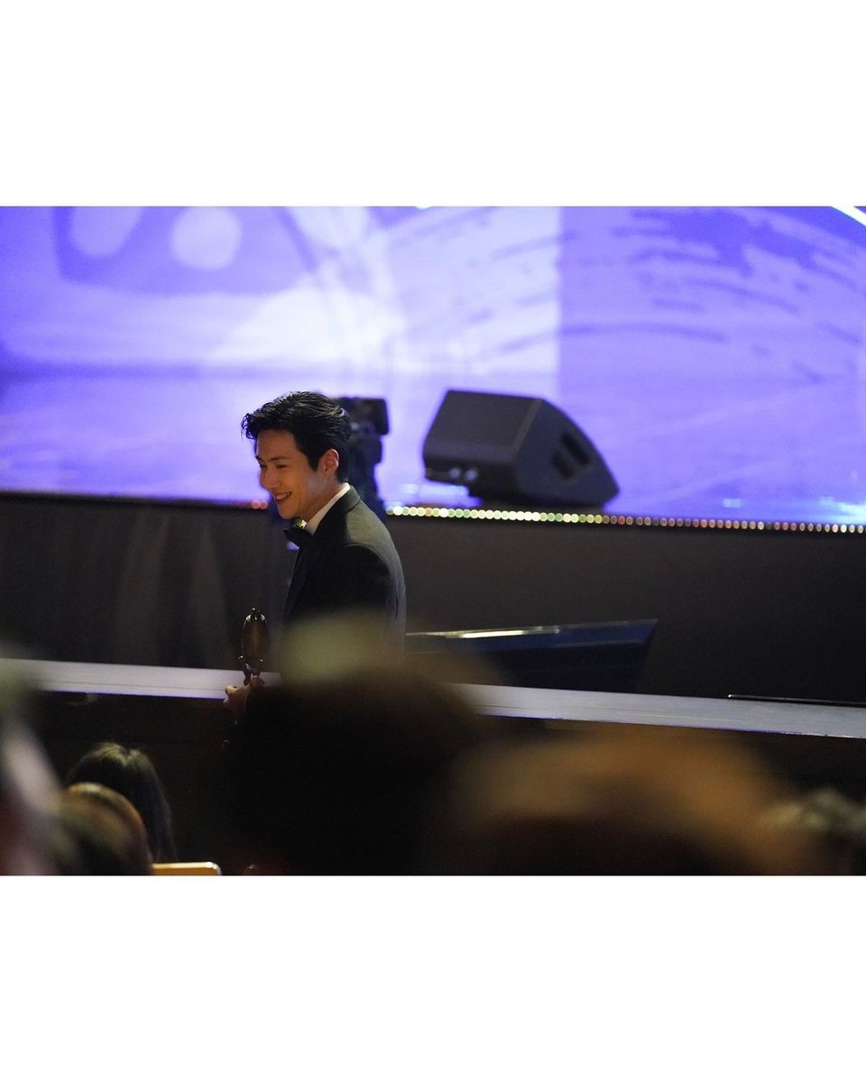 draftbear59's tweet photo. #59thGrandBellAwards #대종상영화제 #제59회대종상영화제 #대종상 #Daejong #DaejongFilmAwards #BestNewMovieActor_KimSeonHo #TheChilde #김선호 #KimSeonHo #金宣虎 #キムソンホ #คิมซอนโฮ https://t.co/ruOMoTa2PZ
