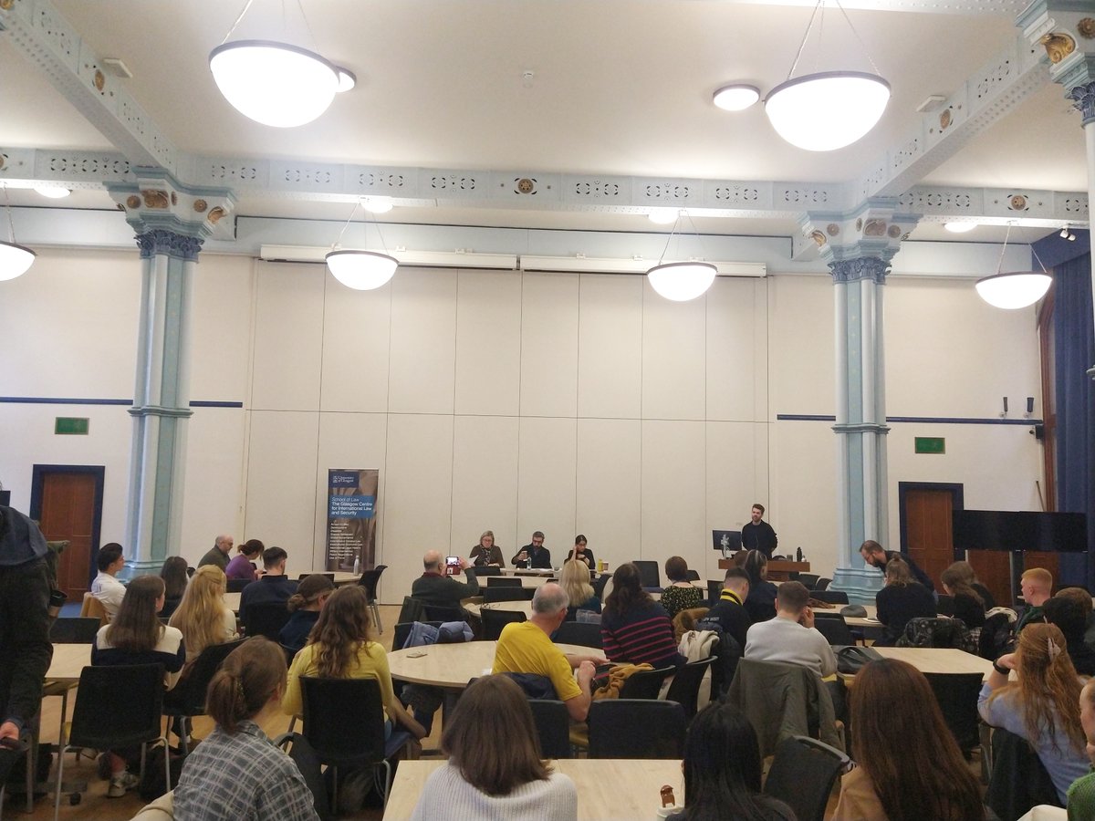 UofGCILS's tweet photo. Packed room this morning for our Current Issues Briefing event, discussing the legal issues of the current conflict in the Middle-East, with #GCILS colleagues @AmandaCahillRip, @h_lovat and @AsliOzcelik_ https://t.co/3EXDjmWISP
