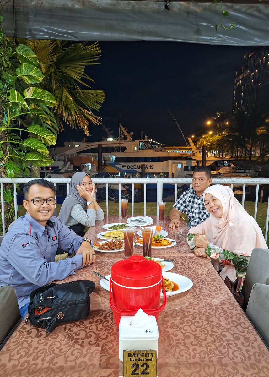 andryHBS's tweet photo. Quality time 🥰 https://t.co/Gp05djYcI9