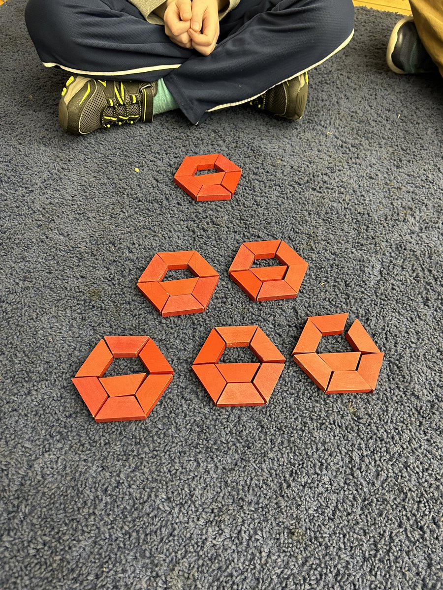 Miss N. Thompson tweet media