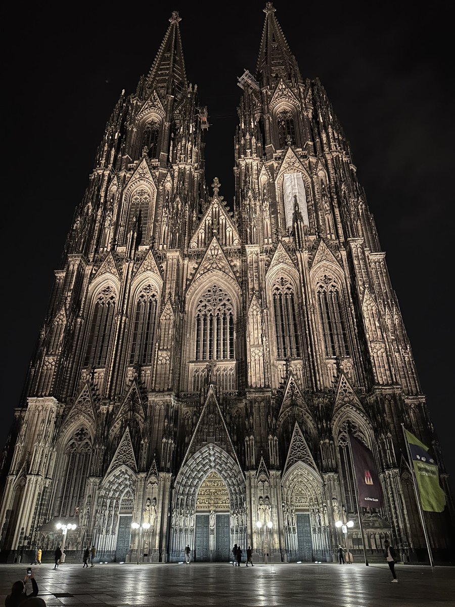 Art Fairs Service tweet media