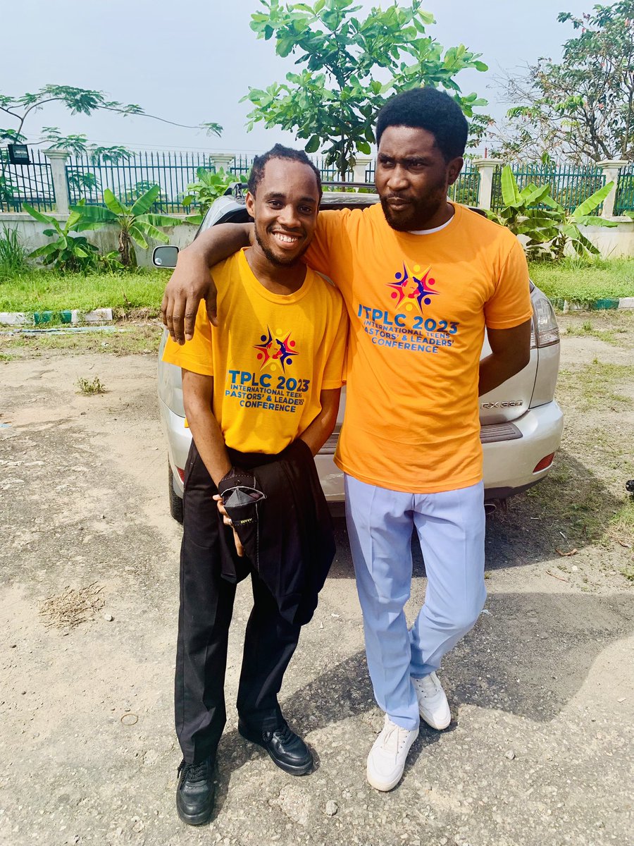victoradonis__'s tweet photo. Nobody compliments my hair, and the way I talk like Pastor @trusouthking
He sha said I shouldnβt get piercings or tattoos π.
P.S: we were both team yellow, what are the odds ππ«΄πΌ
#ITPLC #ITPLC2023 https://t.co/FYt5XgbN5d
