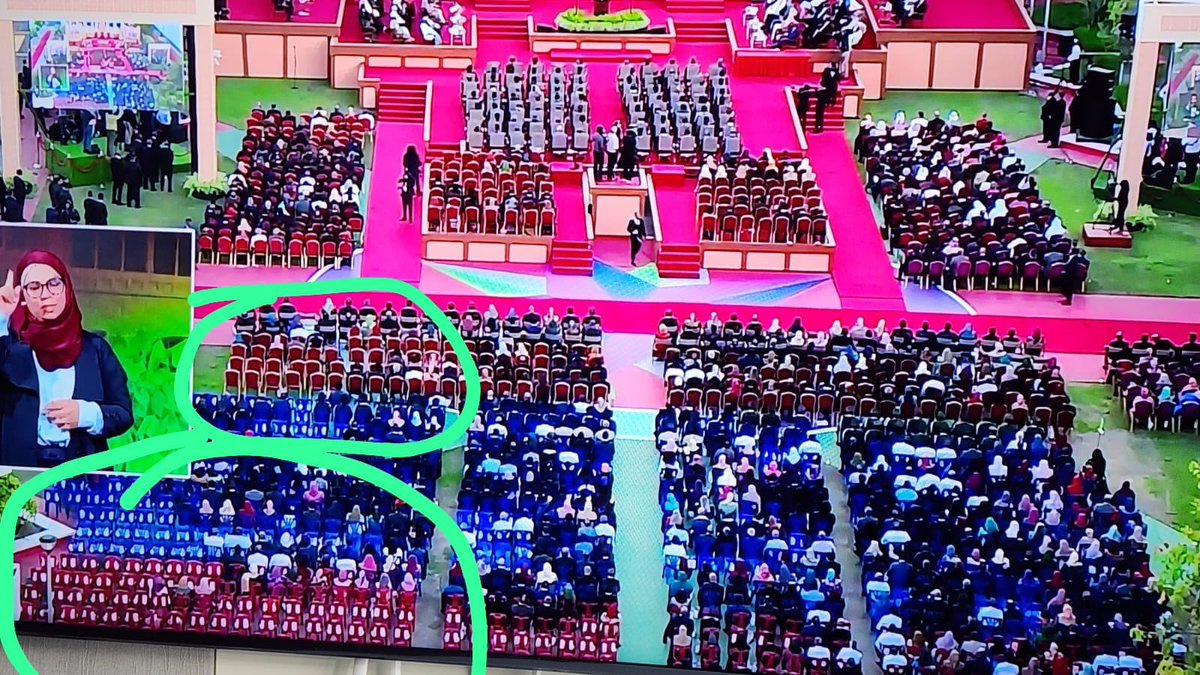 charly_thuthu's tweet photo. ޖަލްސާގައި ގިނައީ ހުސްގޮނޑި. ލޮލަށް ފެންނަ އެއްޗެެއްގެ ވާހަކަ ދެއްކުމަކީ ހަޖަމްނުވުމެއްނޫނެވެ. 

ވަރަށް ބޮޑަކޮށް ބޮއިކޮޓު ކުރީމާތާ މިވަރު ވާނީ.😳🤔 https://t.co/gihLTS2KJJ