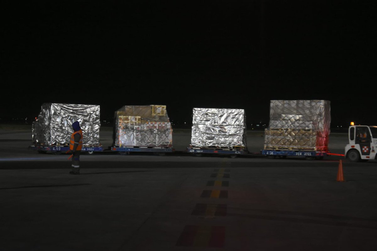 SSalud_mx's tweet photo. Hasta la fecha, hemos recibido 2 millones 760 mil dosis de vacuna #SputnikV. Este biológico cuenta con las certificaciones de calidad, seguridad y eficacia. https://t.co/kDPYBqKINm