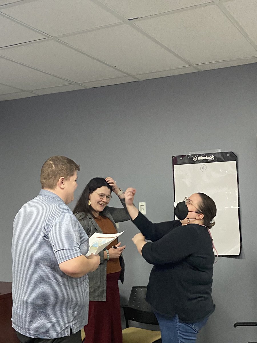 Laurel MacDonald Boucher (she/her) (@macbouch) on Twitter photo This week educators new to #ocsbNBE collaborated to reflect on learning environments, pedagogy, & collaboration with students & community partners to honour student voice + Indigenous ways of knowing & being for culturally safe learning spaces #ocsbDL <a href="/ocsbindigenous/">OCSB Indigenous Ed</a> This week educators new to #ocsbNBE collaborated to reflect on learning environments, pedagogy, & collaboration with students & community partners to honour student voice + Indigenous ways of knowing & being for culturally safe learning spaces #ocsbDL <a href="/ocsbindigenous/">OCSB Indigenous Ed</a>