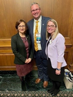 NAfME's tweet photo. Thank you @RepBonamici for taking time to meet with @NAfME and discuss the critical importance of funding #MusicEducation! We appreciate your unwavering support. #NAMMFlyIn https://t.co/G0e9VU2BcB