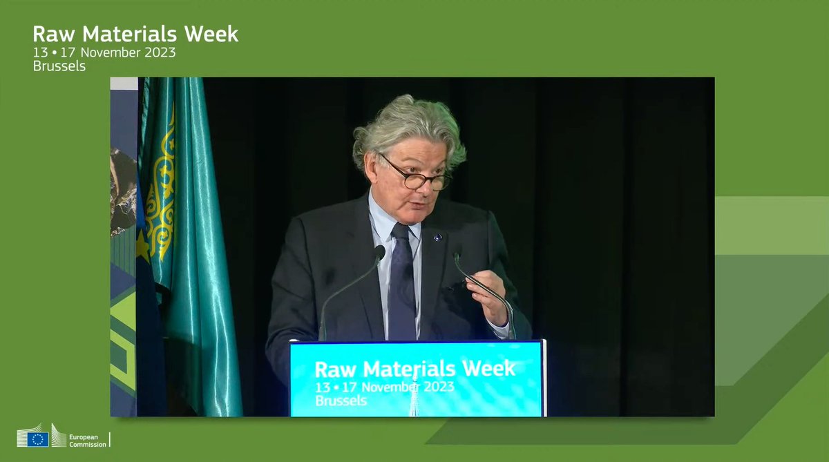 "Without graphite...zero batteries"

"We cannot continue to have 90% of a critical component depending on only one supplier so I really applaud your initiative and your project"

<a href="/ThierryBreton/">Thierry Breton</a> to our CEO Europe <a href="/MartyPhillipsQ/">Martin Phillips</a> at #RawMaterialsWeek
Watch👉youtube.com/live/oLM9RiKgL…