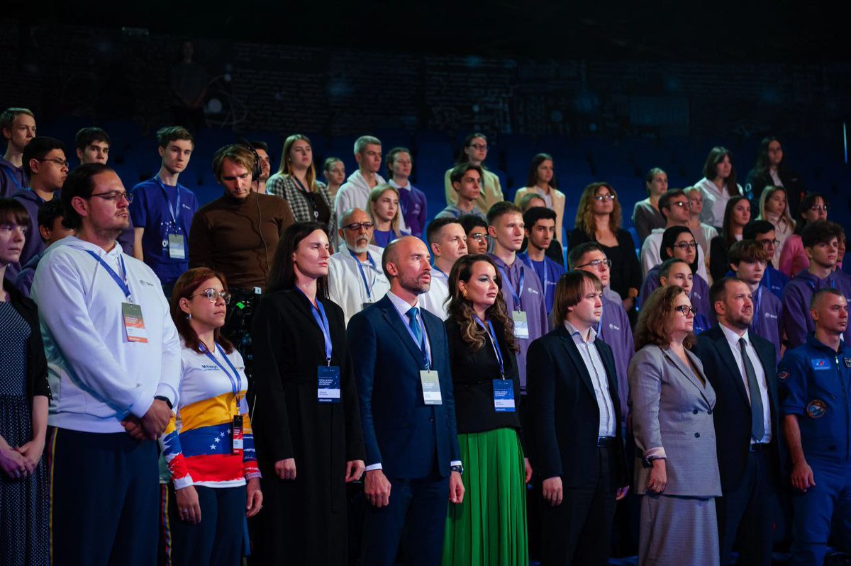 #17Nov | Delegación venezolana participa en actividades con motivo de la II Olimpiada Abierta Internacional de Astronomía 2023, en la ciudad de Sochi, Rusia, donde miden sus destrezas y conocimientos en pruebas teóricas y de formación. #CienciaParaLaVida #TSJSentenció