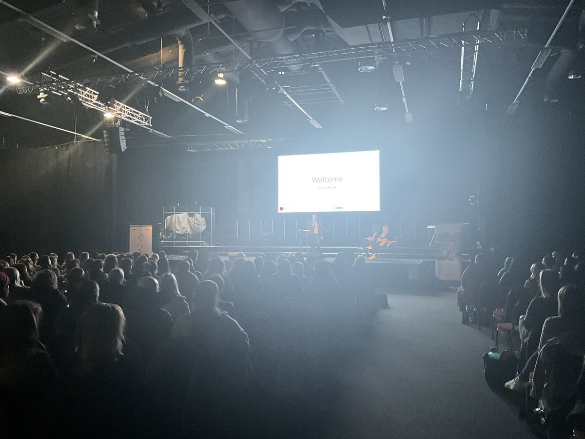 charlie_love's tweet photo. Steve Roud, Chief Officer Digital and Technology introduces Digital Learning Live #ACCDLL23. Amazing to see over 500 educators attending our AM event. Thank you @GoogleForEdu @WeareXMA @lightspeedsys for your support. https://t.co/RCcLLqd7ez