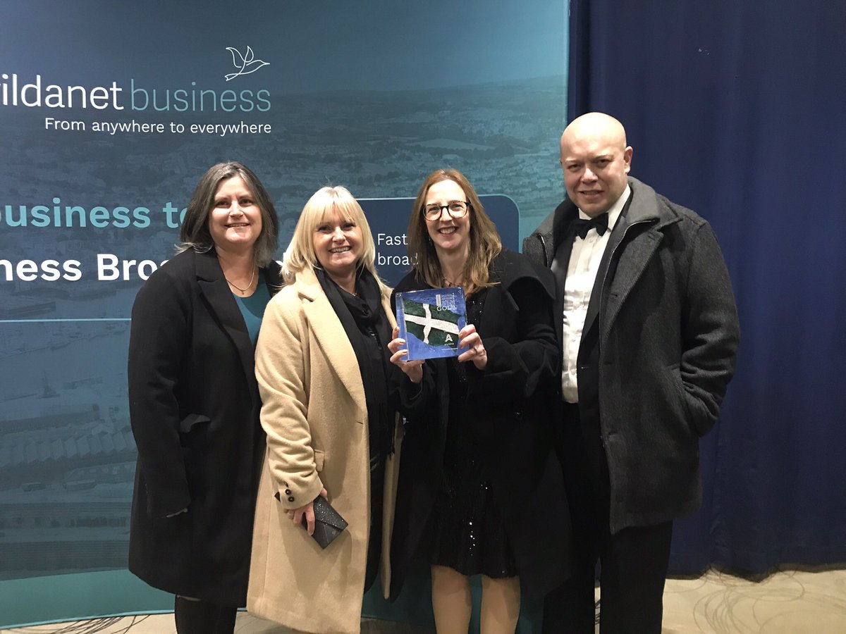 Wow! Our glamping site <a href="/ValleysideEscap/">Valleyside Escapes</a> has been honoured as the top glamping site in Devon winning gold at last night’s <a href="/swtourismawards/">South West Tourism Awards</a> So happy! Can’t wait to welcome more wedding glampers in 2024! #glampingwedding #devonweddingvenue