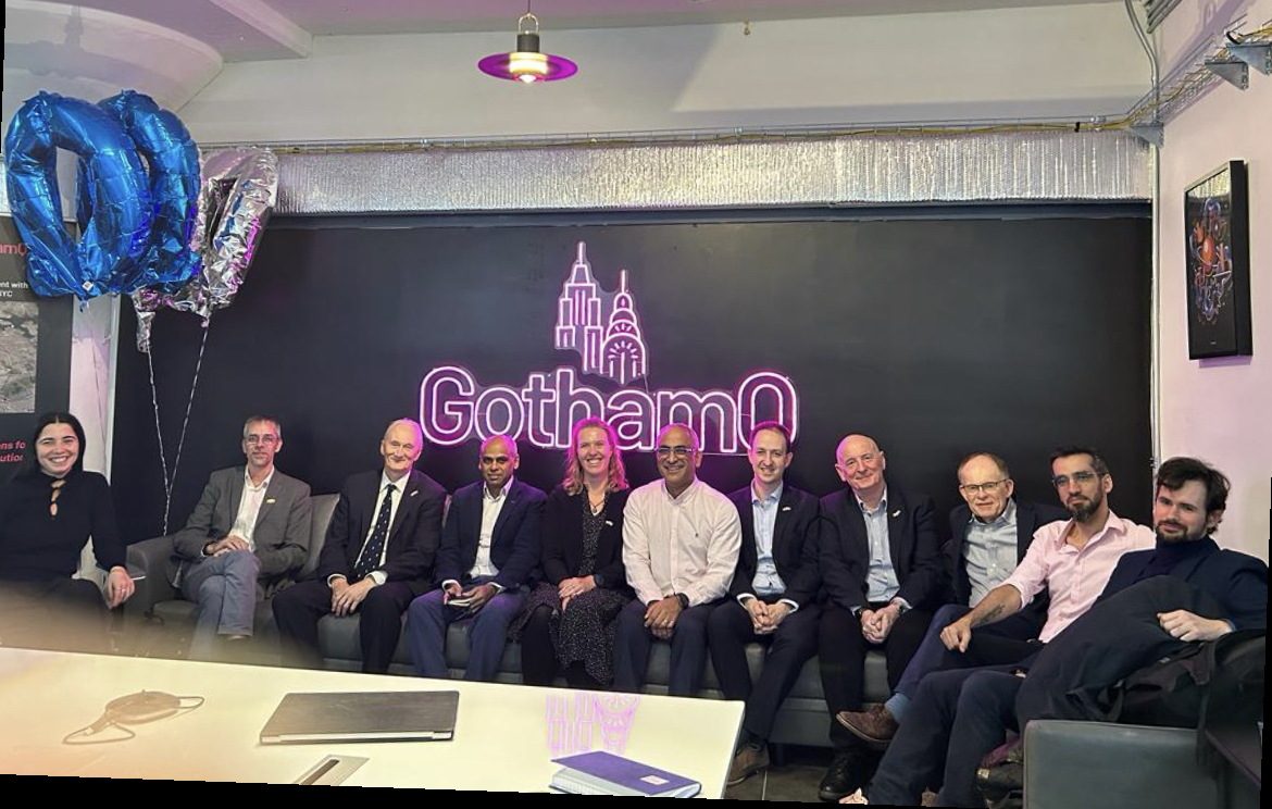 Great day in New York with UK Government delegation on Quantum Networks. Visiting GothamQ quantum networking project at Qunnect in Brooklyn. @QCommHub @HWU_Physics @HWUInnovation