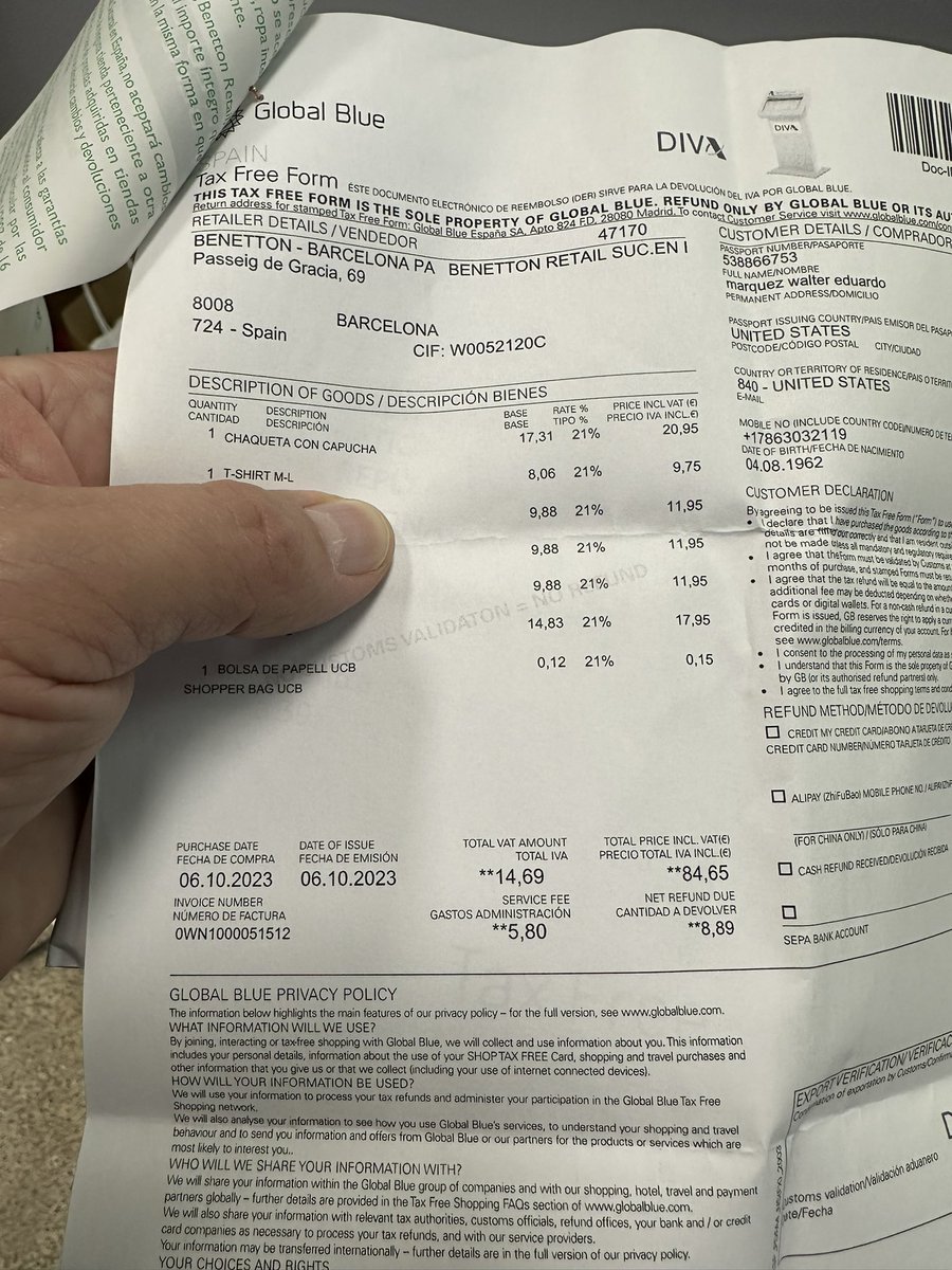 walterm294's tweet photo. La devolución del IVA en España es la estafa del siglo. Solo te devuelven el 45% del IVA el resto te lo cobran en fees que vaya a saber uno de que. https://t.co/8BL2g5lLLS