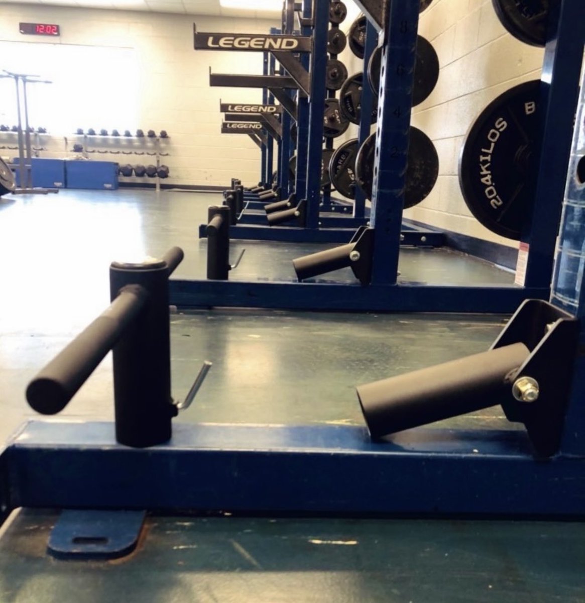 XploderBar's tweet image. STOP THE INSANITY!!! Black Friday 1/2 OFF SALE!!! These attachments &amp;amp; The FREE Xplosion &amp;amp; Strength Program improves athleticism, strength &amp;amp; speed weekly. Train how you play… xploderbar.com