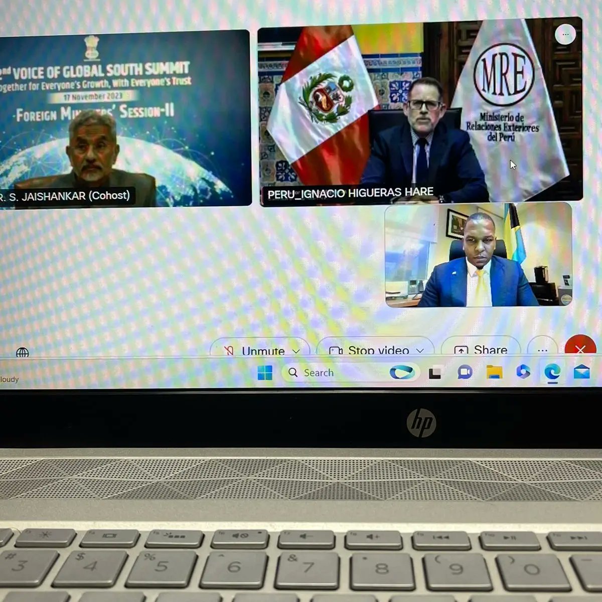 JamahlStrachan's tweet photo. Delivering The Bahamas' statement at the Foreign Minister's Session of the 2nd Voice of the Global South virtual meeting. https://t.co/tLMijM1yjz
