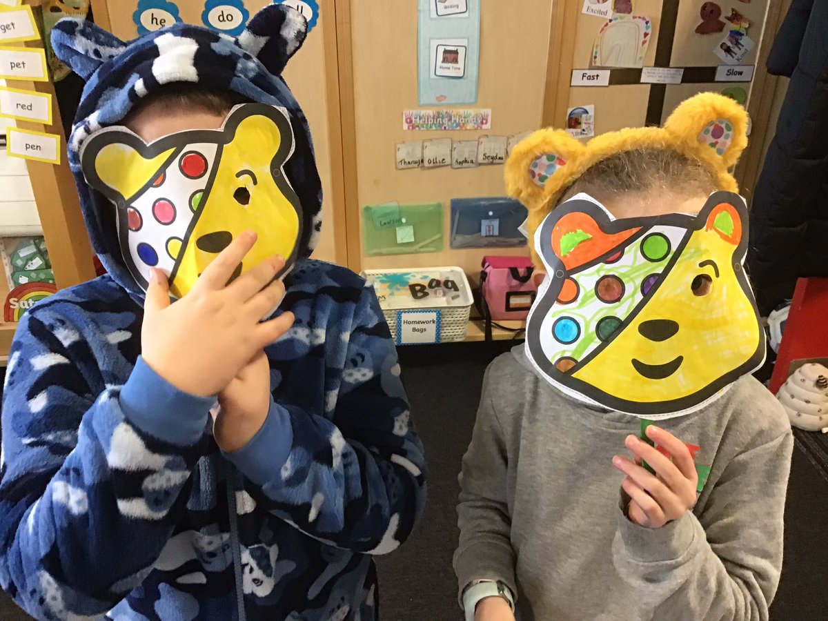 MrsS_Saracen's tweet photo. #ChildreInNeed fun in P2/3 @saracenprimary https://t.co/ZmHwBGc090