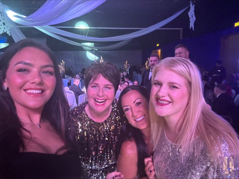 Our <a href="/EmmaPIC_Legal/">Emma Woolley</a> had a fantastic night attending the @EMGSolicitors WonderLAN Ball! Looked like an amazing winter wonderland evening!

#WonderLAN23