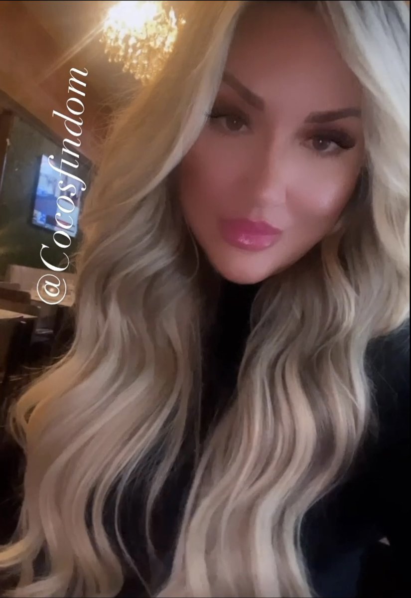 CocosFindom's tweet photo. A look into your beta eyes is all it takes for me to enslave you and take over your entire universe. https://t.co/lKWreZagvF