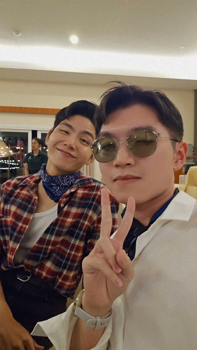 itsmyselfbank's tweet image. Wild wild west