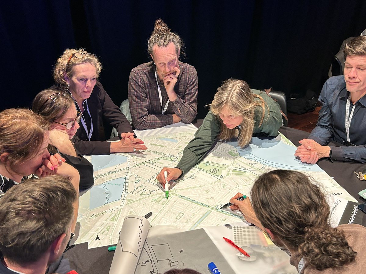 RotterdamNP's tweet image. 100 stadsmakers denken en doen mee met Nationaal Park Rotterdam! 🤩 #stadsmakerscongres #smc #nationaalparkrotterdam