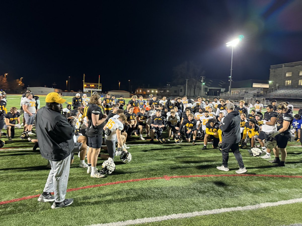It’s great to be one of 20 teams in <a href="/NAIA/">NAIA</a> still practicing! #OttawaBraves #OtterOn #Fam #BravesBond