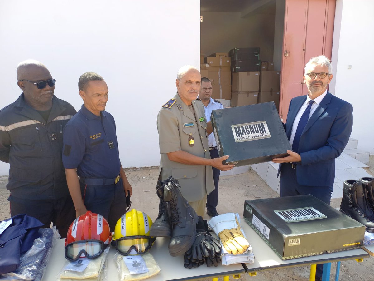 CoopSecuDefense's tweet image. #Mauritanie 🇲🇷🇫🇷 : le 1️⃣6️⃣ novembre, le centre de secours Dar-Naïma reçu 3️⃣ lots d&apos;équipements de protection et tenues offerts par la @SecCivilFrance ainsi que les services départementaux d&apos;incendie et de secours (#SDIS) 51 et 73.🔥

➡️ acheminés avec le soutien de la DCSD