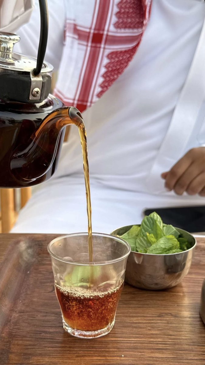 #ورينا_حلاوتك
هذي حلاوتي🌚♥️.