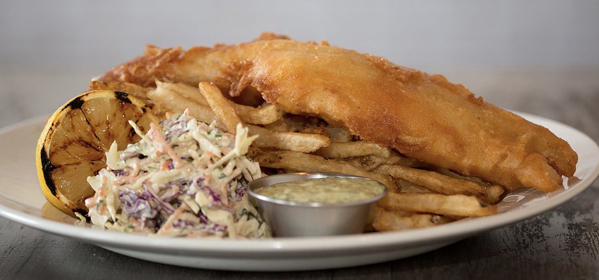 Fish &amp; Chip Fridays
#freshcutfries #fishandchips #fryday #Mississauga #yummy #Meadowvale #Streetsville #socialeatery #foodie #fish #eats #Seafood #frenchfries