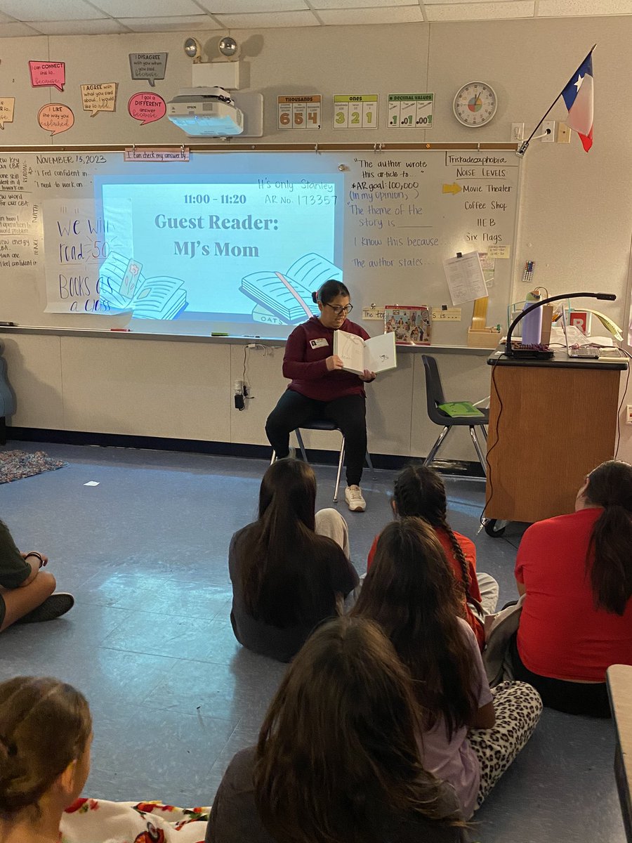 MsAcostaLISD's tweet photo. Our 2nd guest reader was a parent reading The Giving Tree. She talked about the importance of spending time with friends &amp; family! Thank you for having a #LockhartForPeople &amp; sharing your favorite book with us! 
@NavarroLISD https://t.co/3ne2fyiUtL