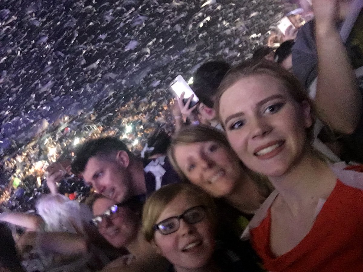 6 yrs ago we were excited to see The Killers play #Belfast. The couple standing next to us said my husband was a “bad colour”. It turned out to be one of the symptoms of #pancreaticcancer - I never met these people again to say thanks. Does anyone recognise them?