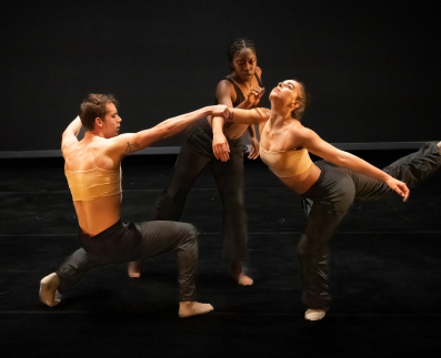 DukeTrinity's tweet photo. Opening tonight! #DukeDance presents November Dances 2023 - a performance showcase feat. works by Barbara Dickinson, Jingqiu Guan, Ava LaVonne Vinesett, and Chania Wilson + guest choreographers Angelica Burgos and @JuelDLane. Shows Nov. 17 & 18 at 7 p.m.🎟️https://t.co/Yq2AxJ4XZ1 https://t.co/PXBB5SzdFp