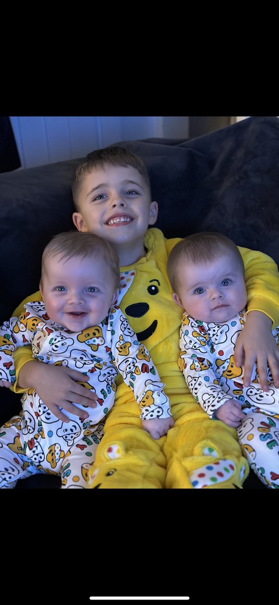 Chloepa52835503's tweet photo. @BBCCiN  the kids all ready for bed in their children in need PJ’s ❤️ https://t.co/GPfWdH2JzP