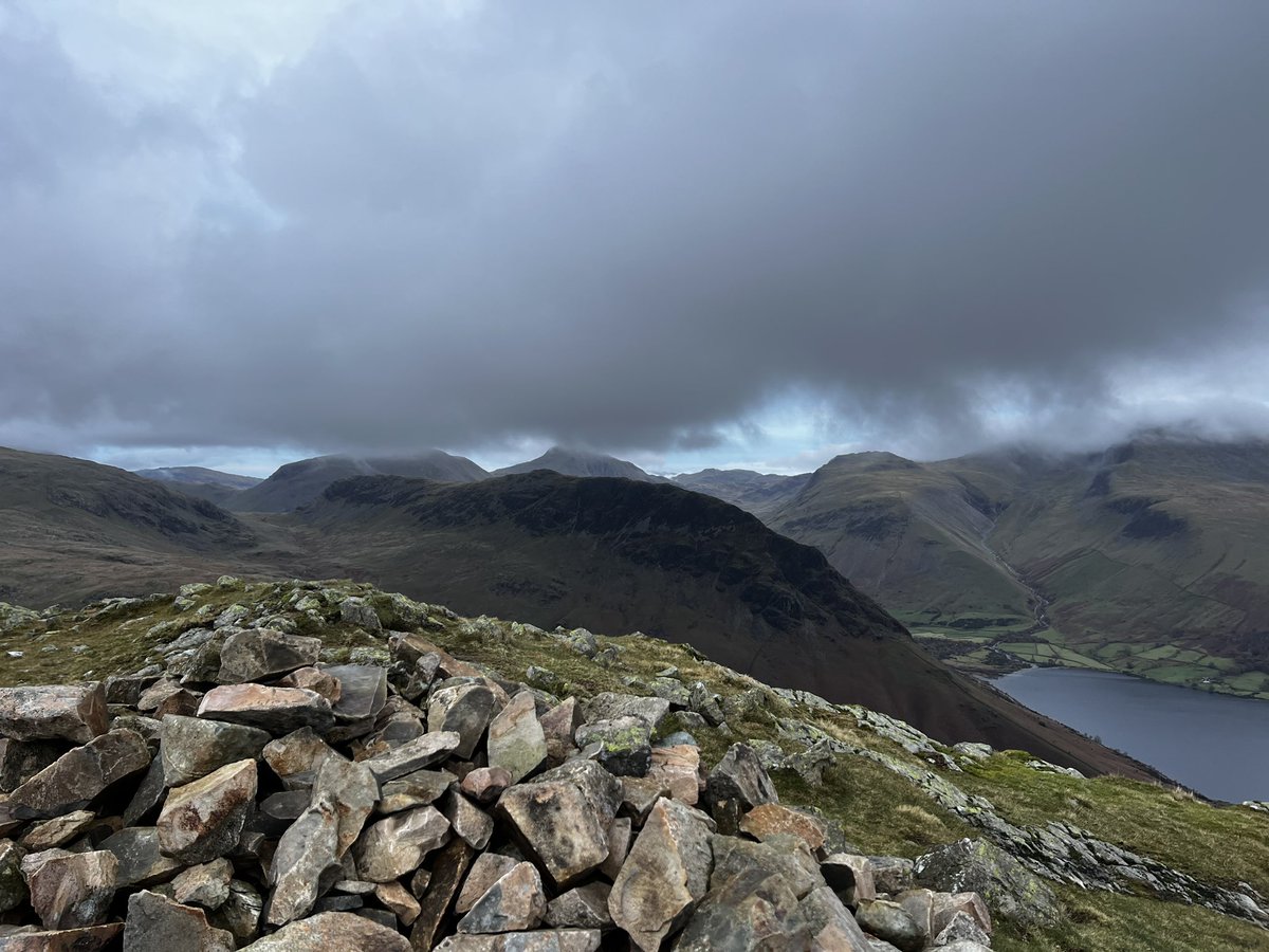 johnwilliams77's tweet photo. Arrived early yesterday for @OutdoorLads Wasdale Hostel, so we had a quick blast up Middle Fell to bag another Wainwright before the weather descended for the weekend. ⛰️🥾
#WainwrightBagging https://t.co/80gq0cKtcF