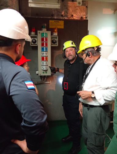 OEA_CICTE's tweet photo. 13 Funcionarios de Costa Rica 🇨🇷 vinculados a la #Protección de #Puertos críticos completaron un taller formativo sobre procedimientos de trabajo organizado por #ProgramaCICTE de #InspecciónContenedores, con el apoyo de @GAC_Corporate #ACCBP @CanEmbCRHNNI y @CanadaOAS https://t.co/ciQO5SUoGL